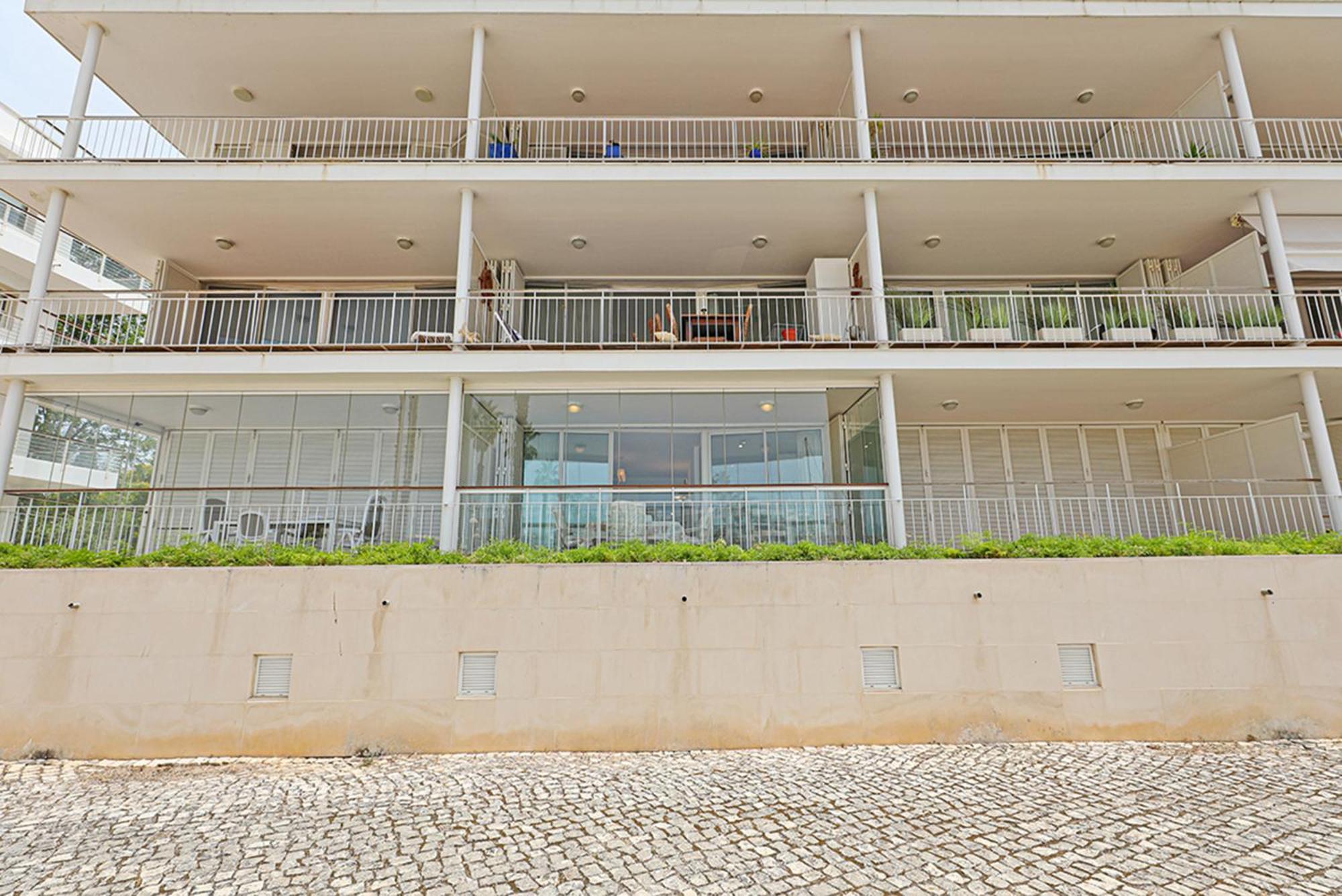A65 - Marina Moor Apartment In Лагос Екстериор снимка