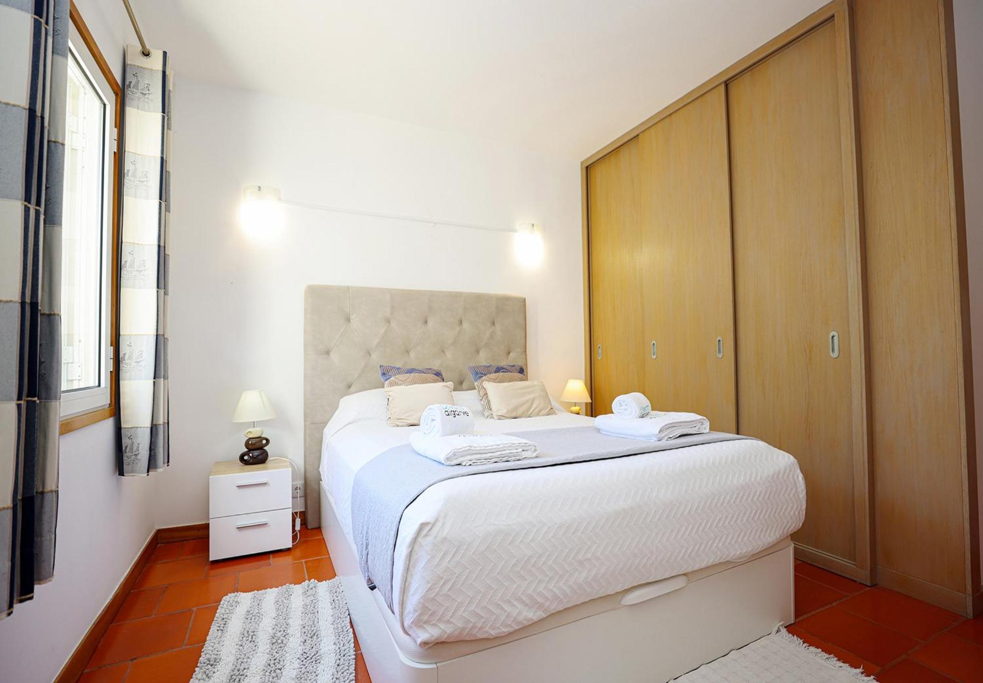 A65 - Marina Moor Apartment In Лагос Екстериор снимка